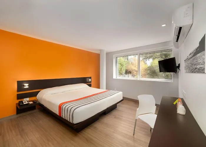 Отель Express Junior Cdmx Sullivan 4*